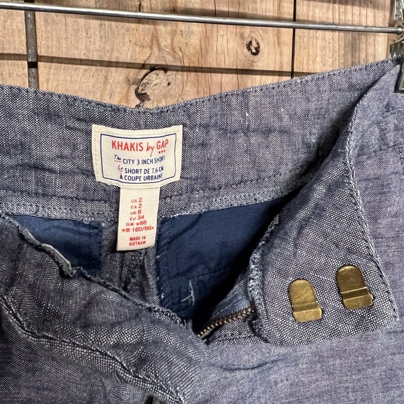 Gap Chambray Short - Picture 1 of 3